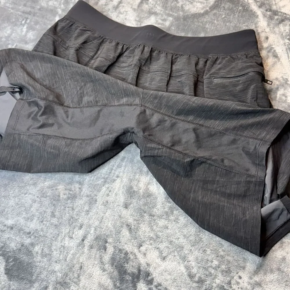 LULULEMON Men Sz L Shorts 9.5” Lined Charcoal Gray Black Yoga Sport Luxury 0227